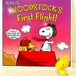 Woodstock's First Flight! by Charles M. Schulz (English) Paperback Book